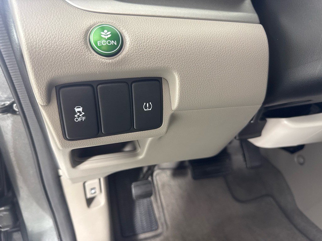 2014 Honda CR-V Image 16