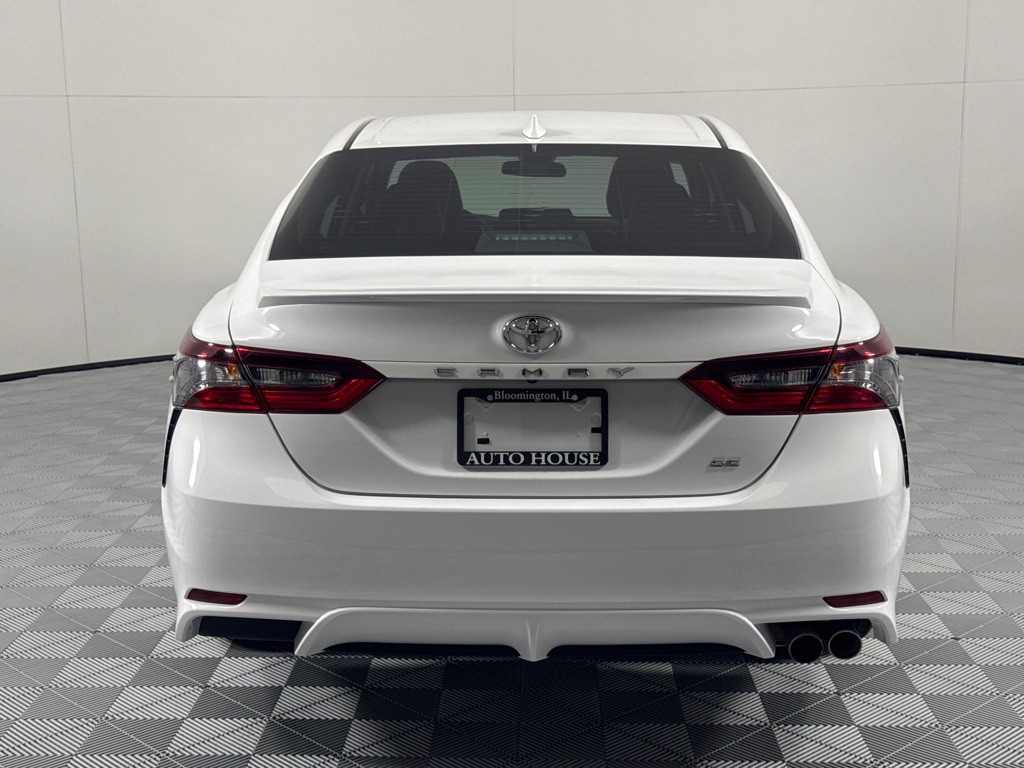 2021 Toyota Camry Image 6