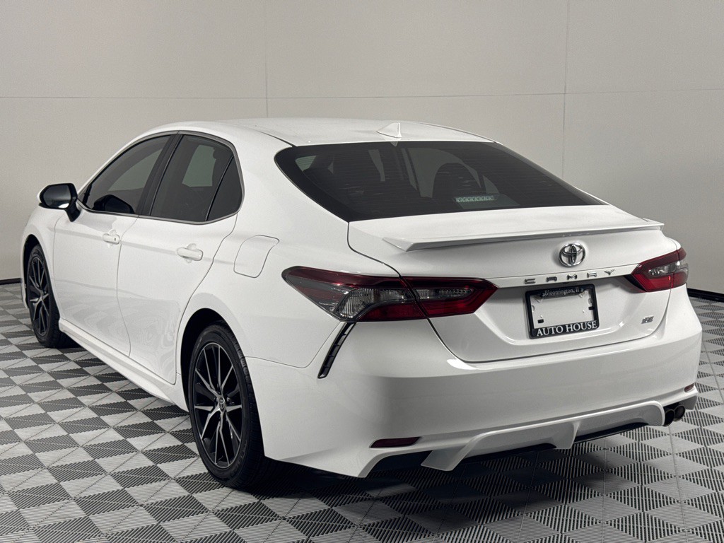 2021 Toyota Camry Image 7