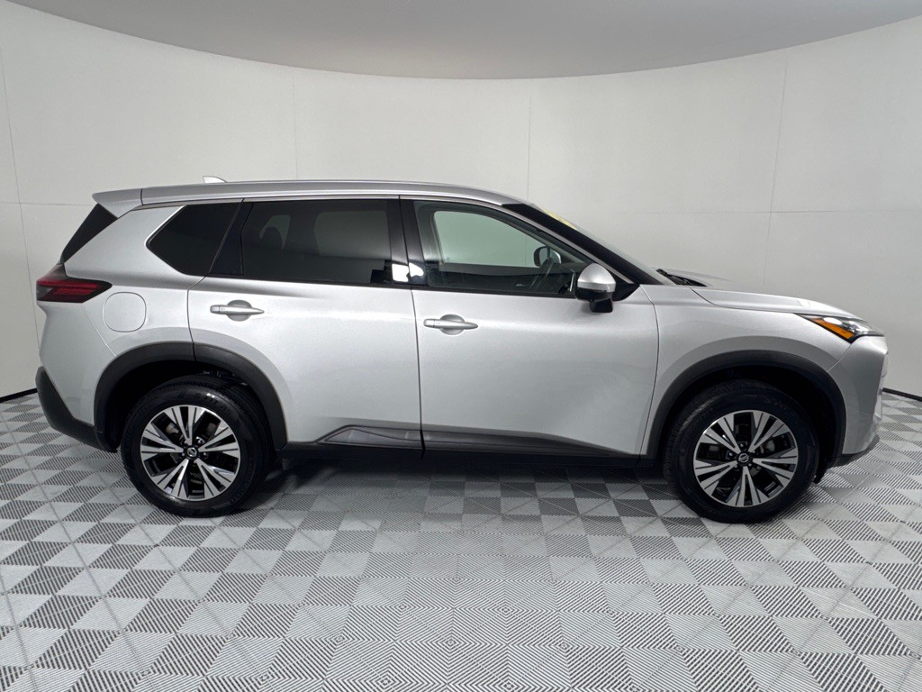 2021 Nissan Rogue Image 4