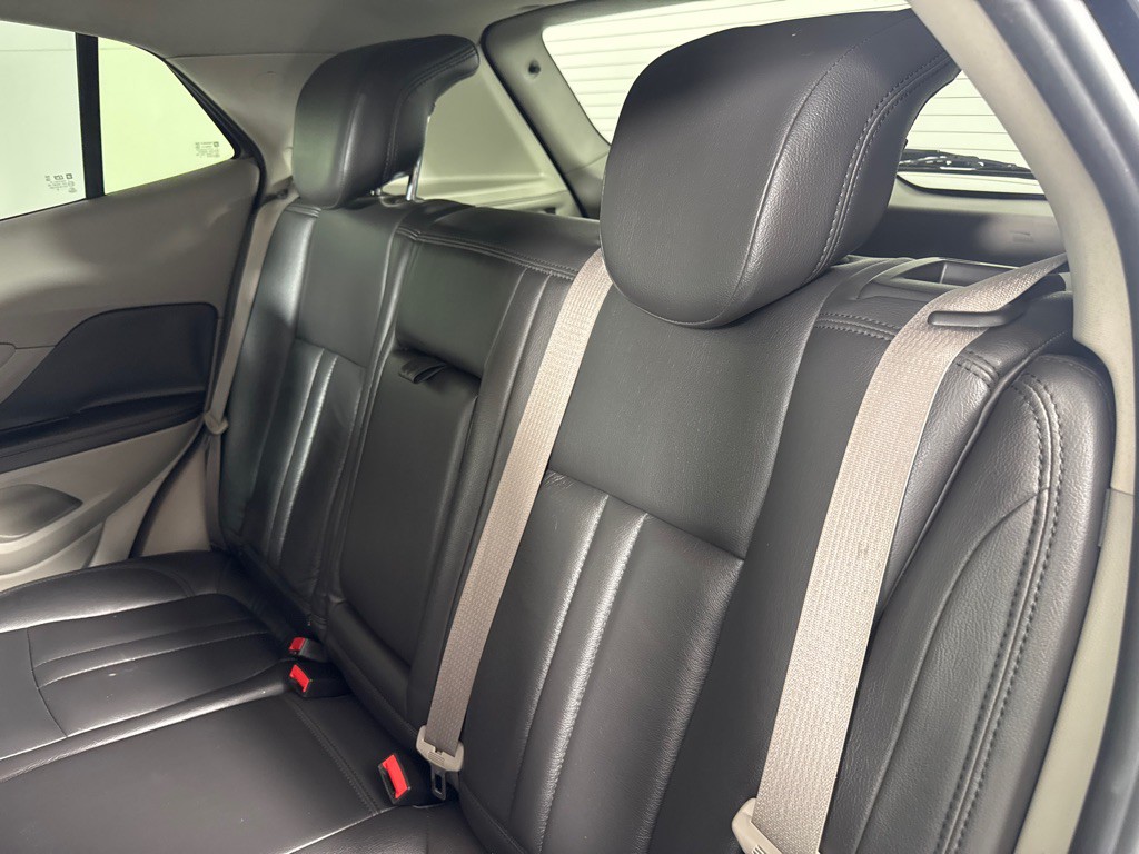 2016 Buick Enclave Image 22
