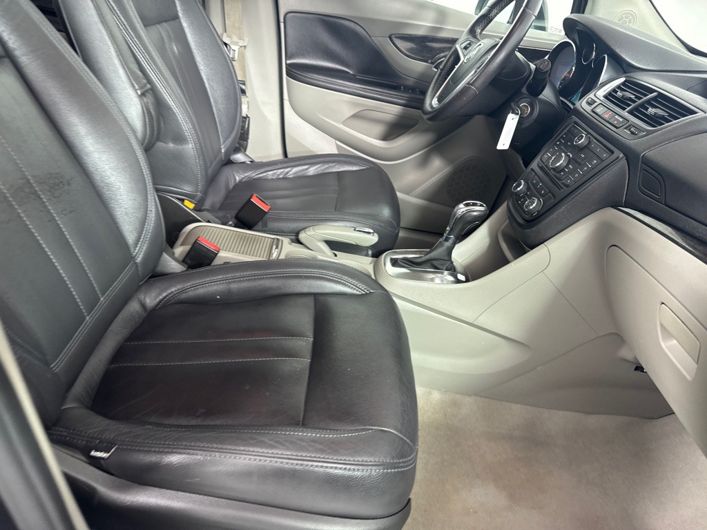 2016 Buick Enclave Image 26
