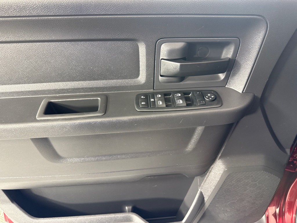 2012 Dodge Ram 1500 Image 9