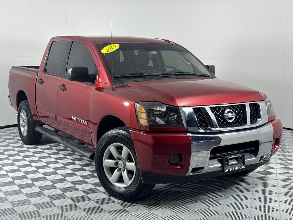 2014 Nissan Titan Image 2