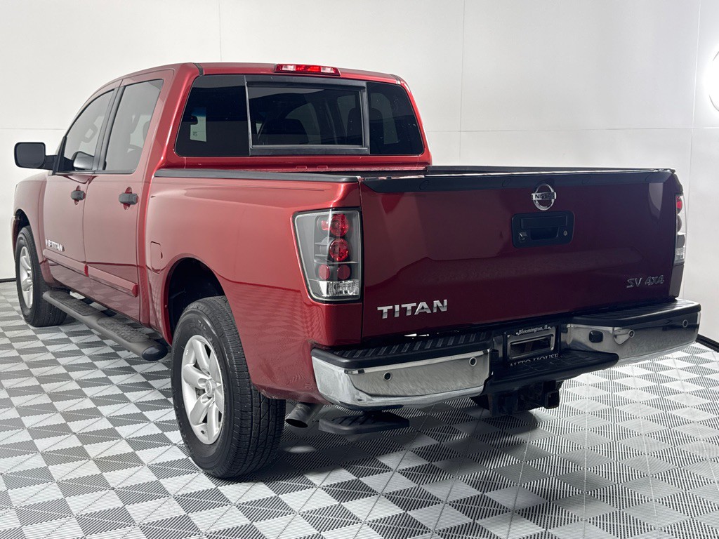 2014 Nissan Titan Image 7