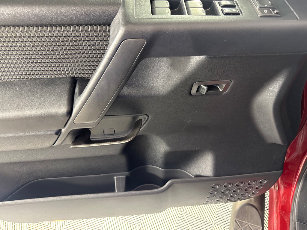2014 Nissan Titan Image 10