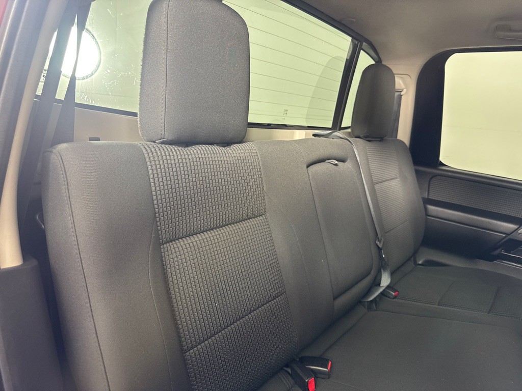 2014 Nissan Titan Image 20