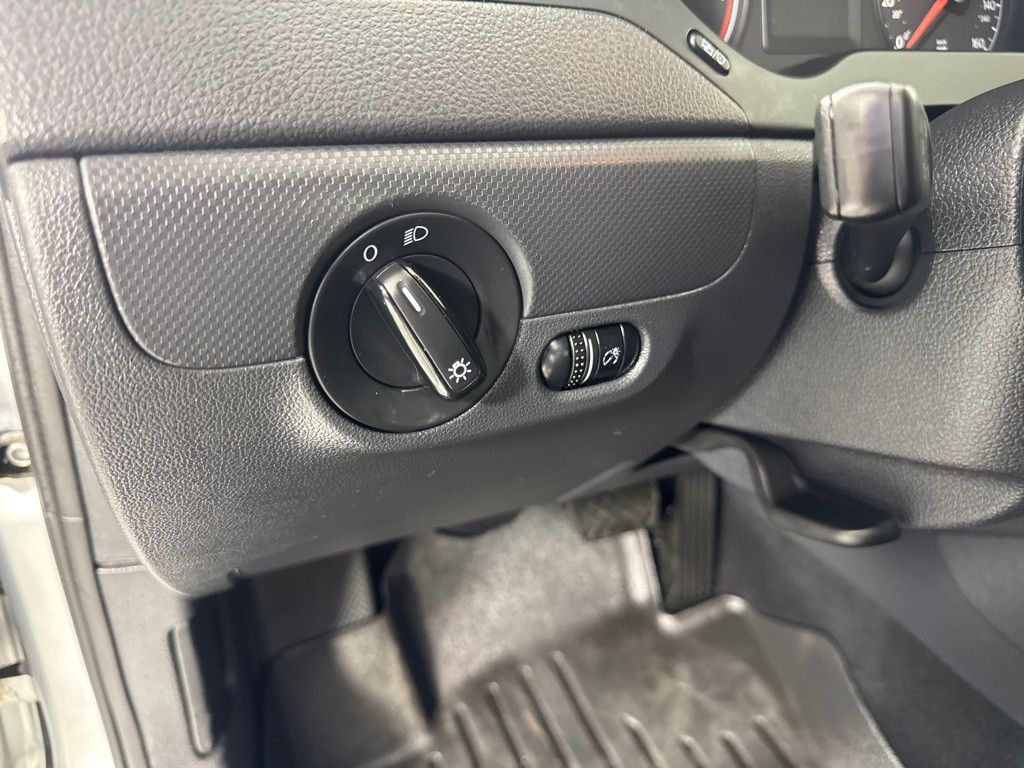 2014 Volkswagen Jetta Image 12