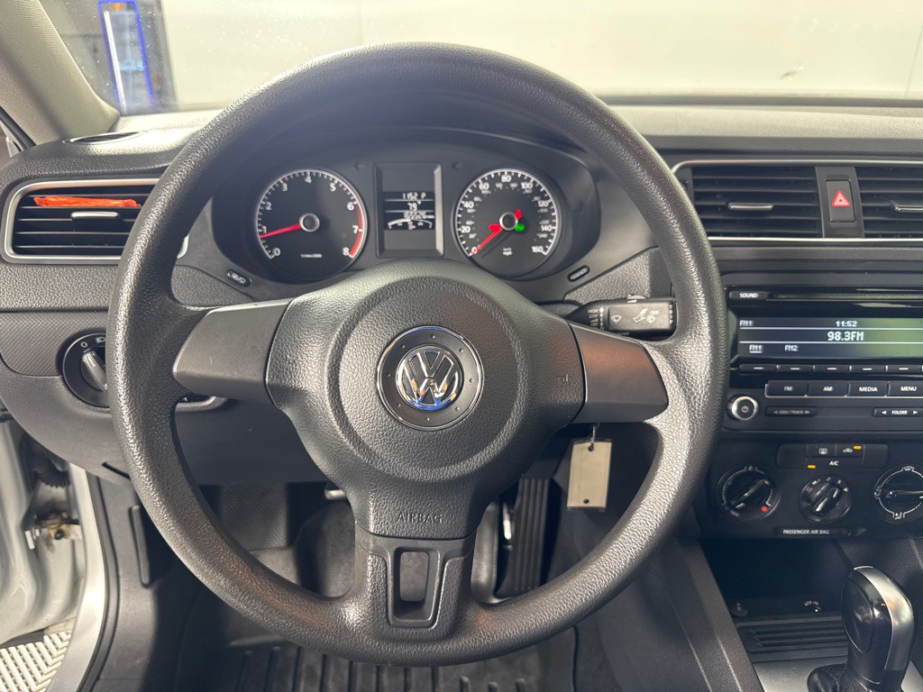 2014 Volkswagen Jetta Image 13