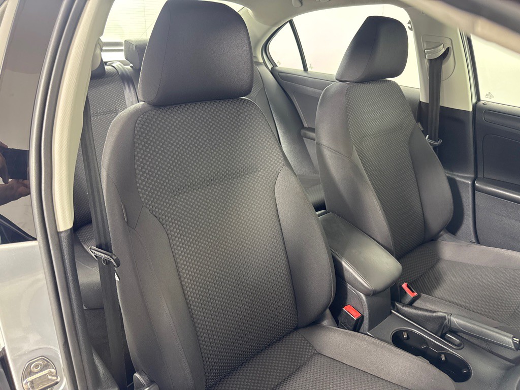 2014 Volkswagen Jetta Image 21