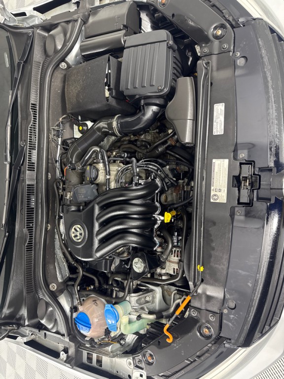 2014 Volkswagen Jetta Image 24