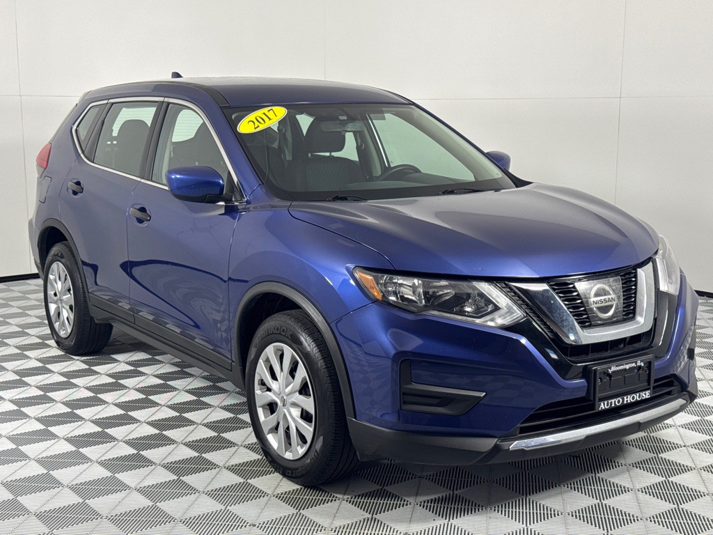 2017 Nissan Rogue Image 3