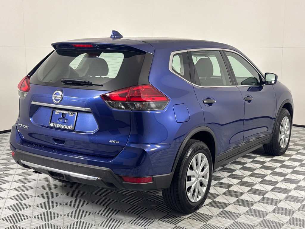 2017 Nissan Rogue Image 5