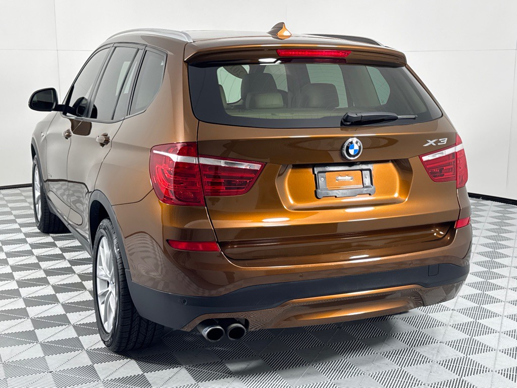 2017 BMW X3 Image 7