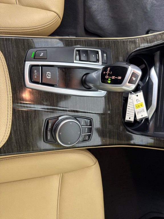 2017 BMW X3 Image 22