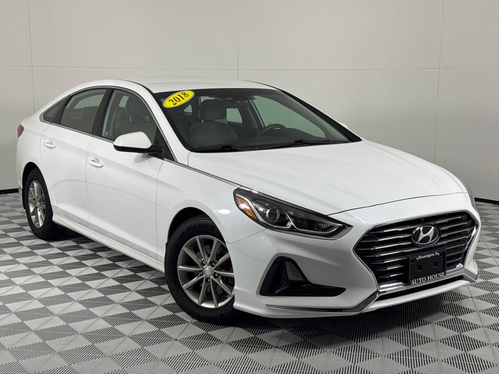 2018 Hyundai Sonata Image 2