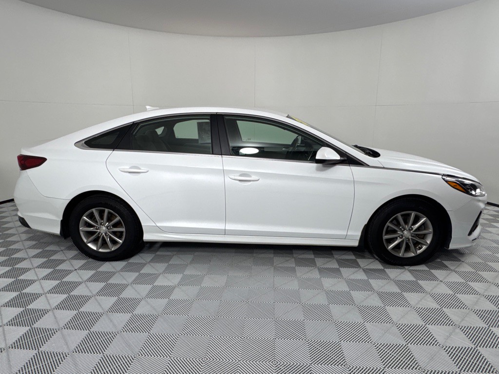 2018 Hyundai Sonata Image 4