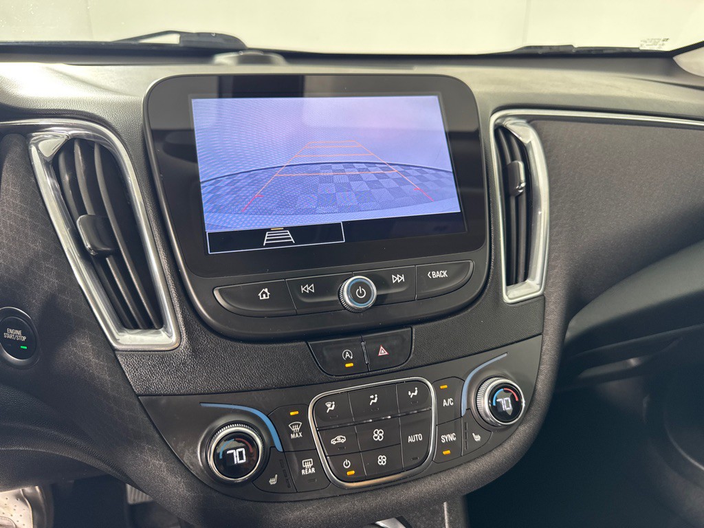 2021 Chevrolet Malibu Image 20