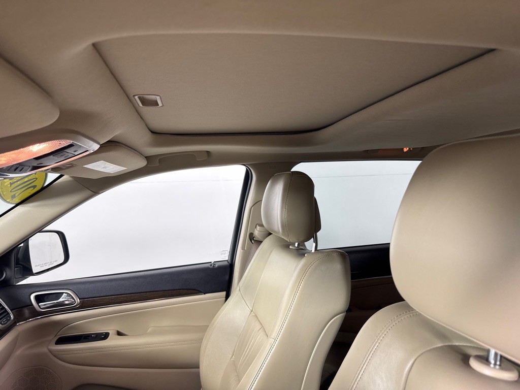 2015 Jeep Grand Cherokee Image 14