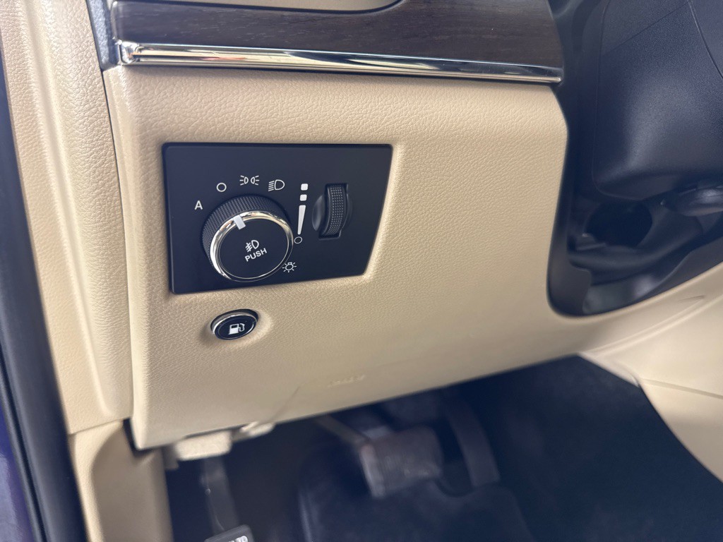 2015 Jeep Grand Cherokee Image 15