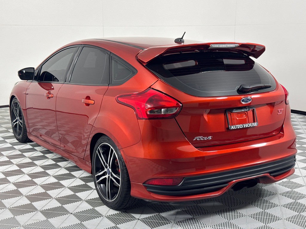 2018 Ford Focus Image 6