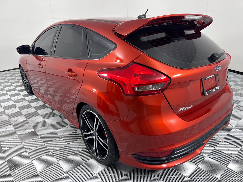 2018 Ford Focus Image 7