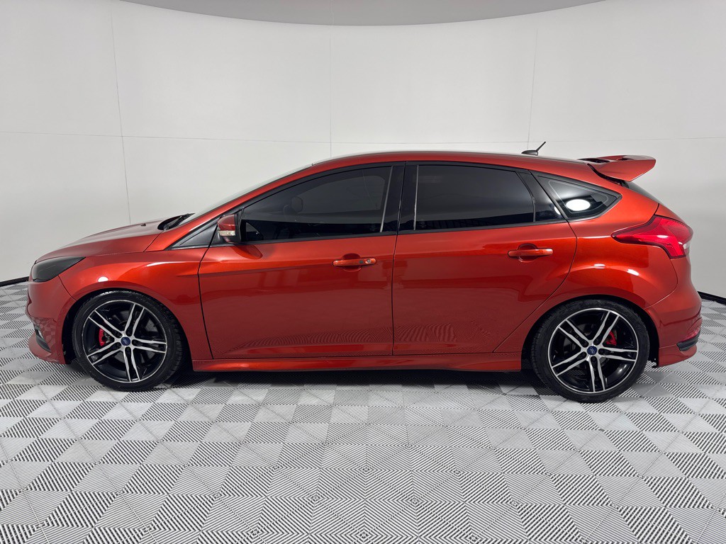 2018 Ford Focus Image 8