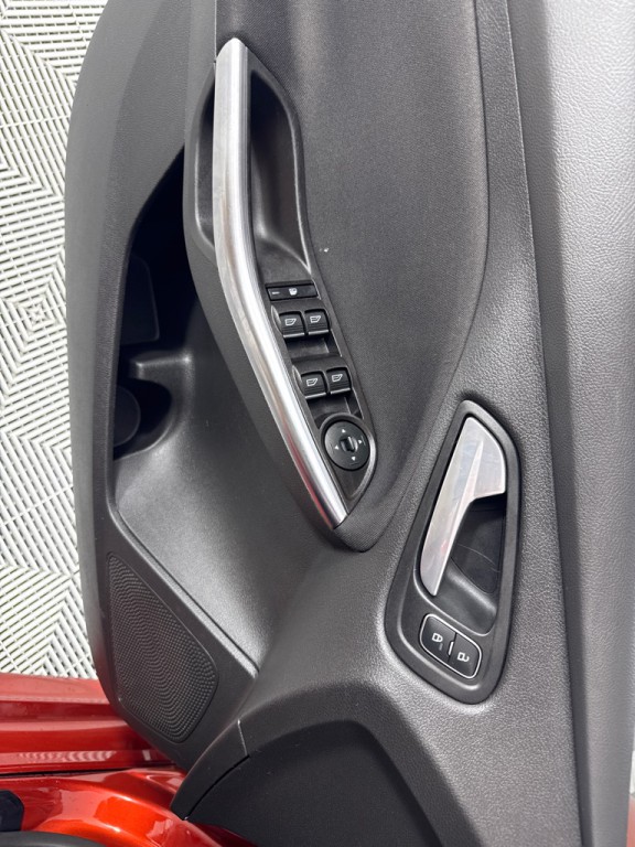 2018 Ford Focus Image 9