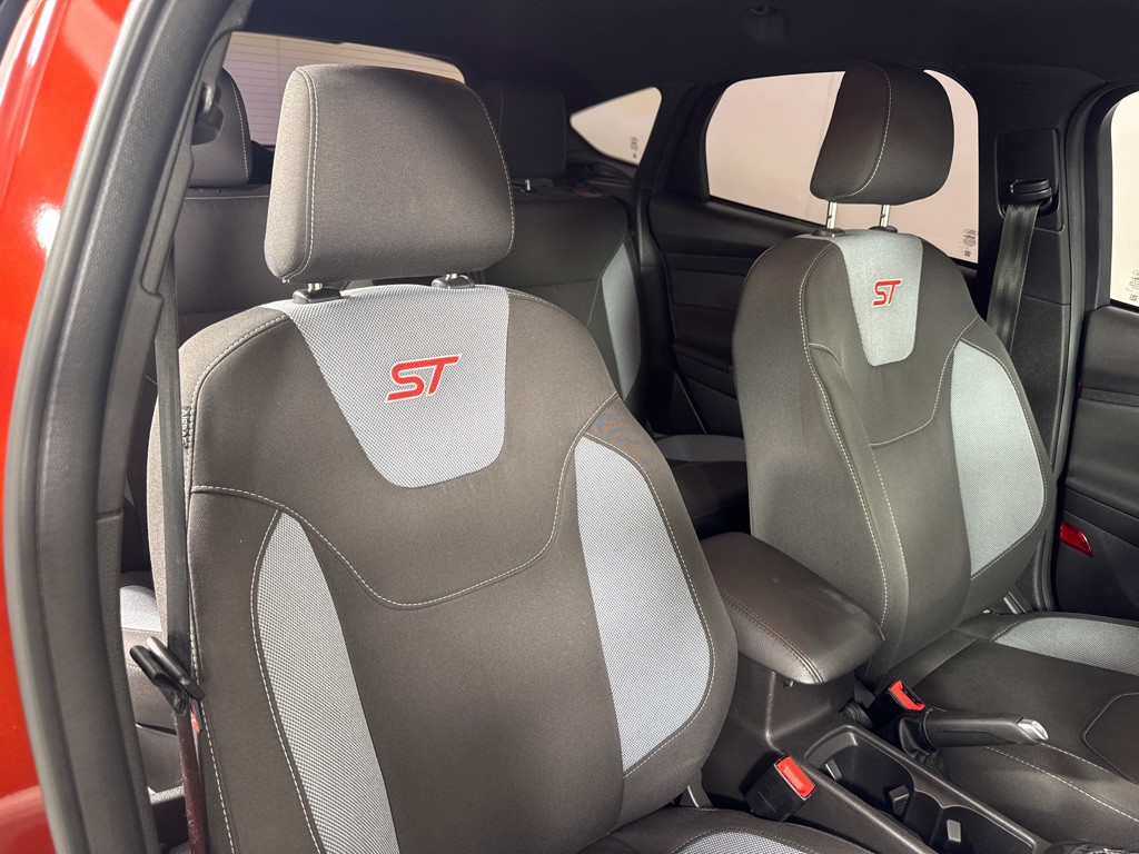 2018 Ford Focus Image 20