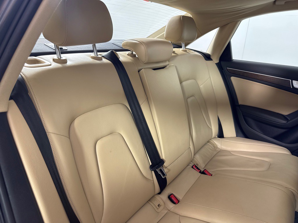2013 Audi A4 Image 24