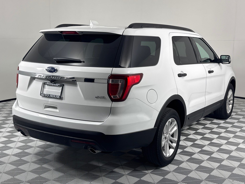 2017 Ford Explorer Image 5