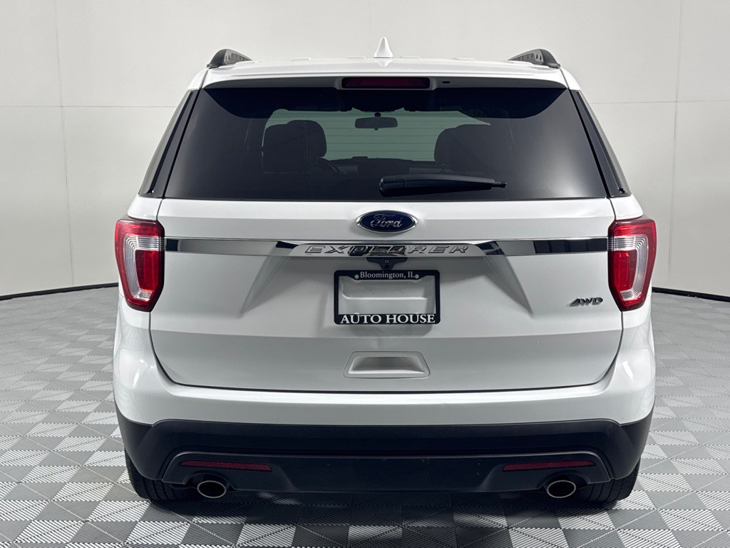 2017 Ford Explorer Image 6