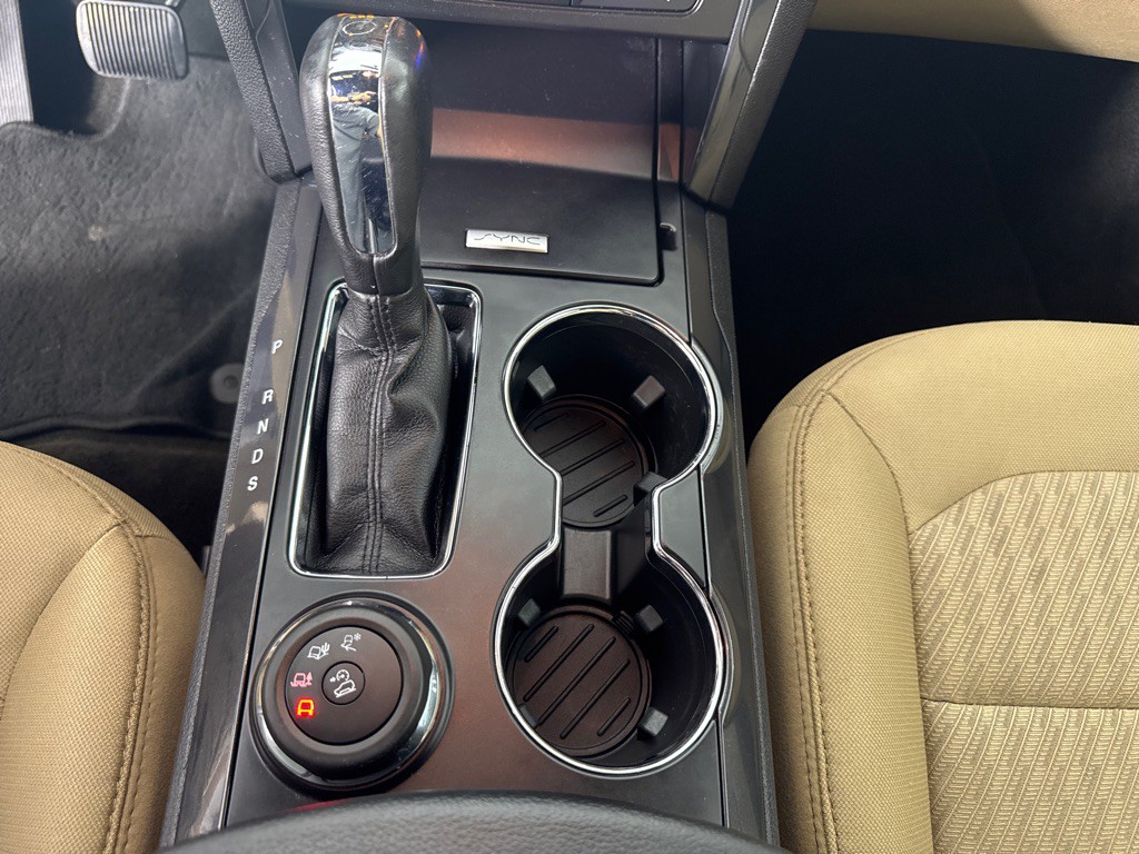 2017 Ford Explorer Image 18