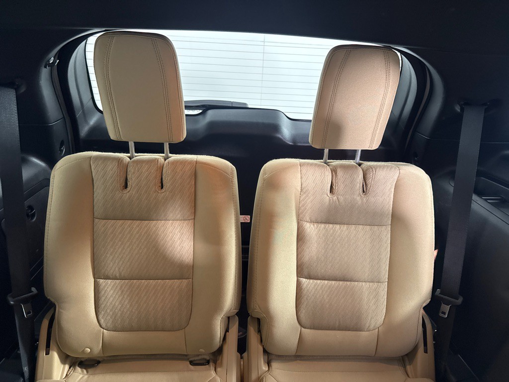 2017 Ford Explorer Image 21