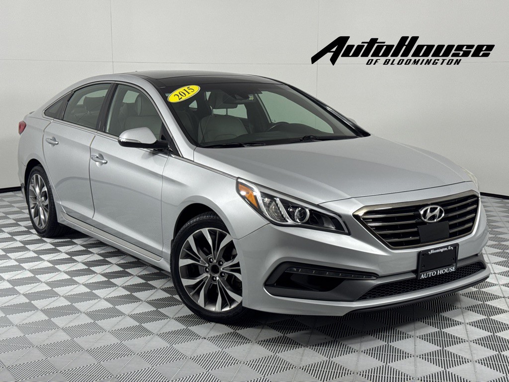 2015 Hyundai Sonata Image 1