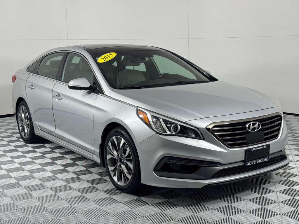 2015 Hyundai Sonata Image 3