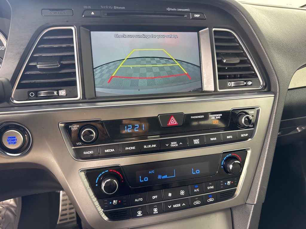 2015 Hyundai Sonata Image 18
