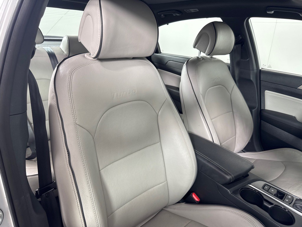 2015 Hyundai Sonata Image 25