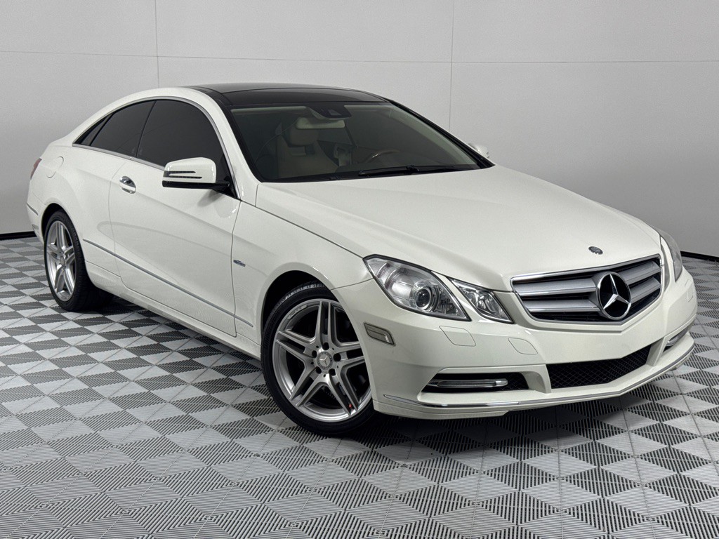 2012 Mercedes-Benz E-Class Image 2