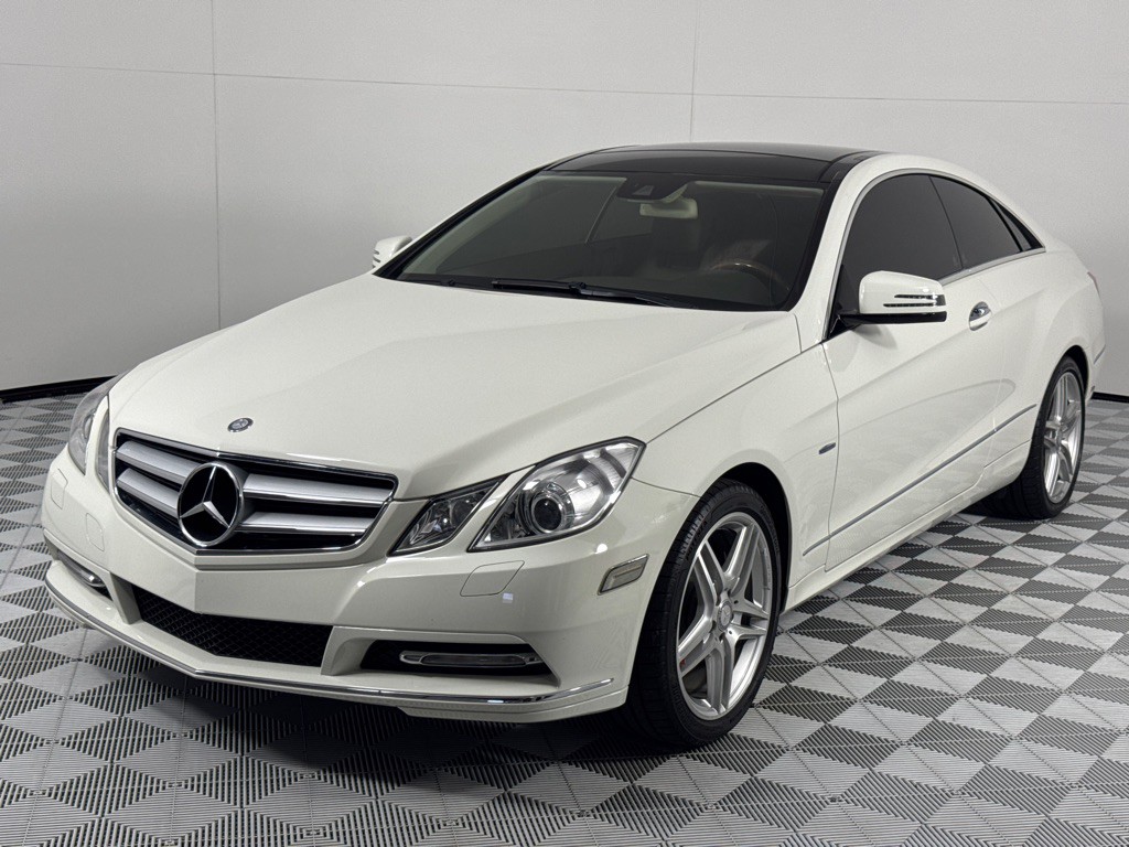 2012 Mercedes-Benz E-Class Image 11
