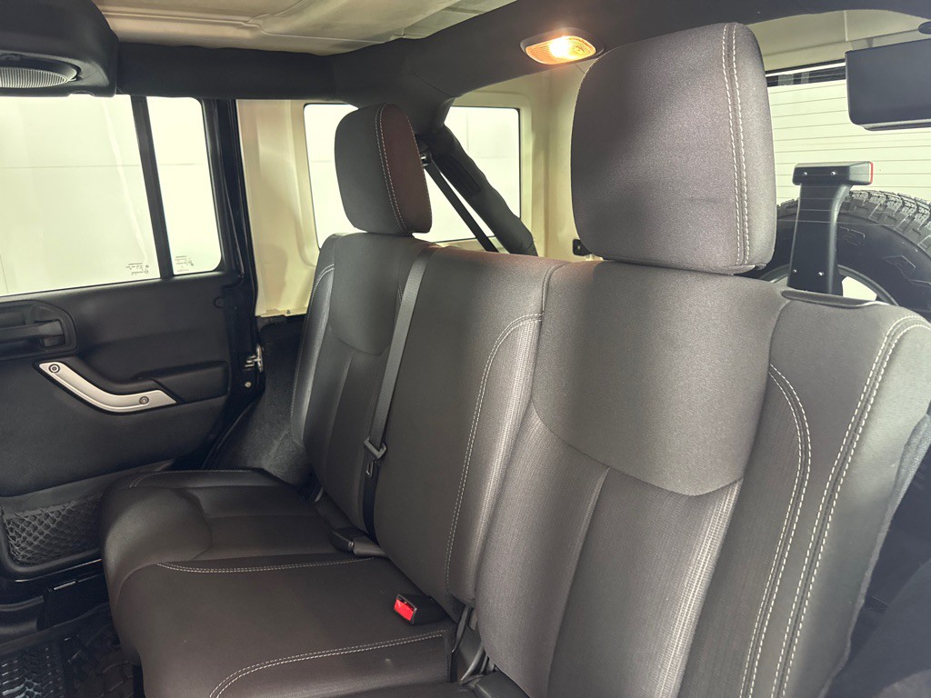 2014 Jeep Wrangler Unlimited Image 18