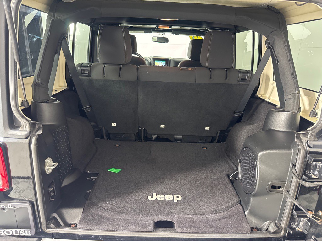 2014 Jeep Wrangler Unlimited Image 19