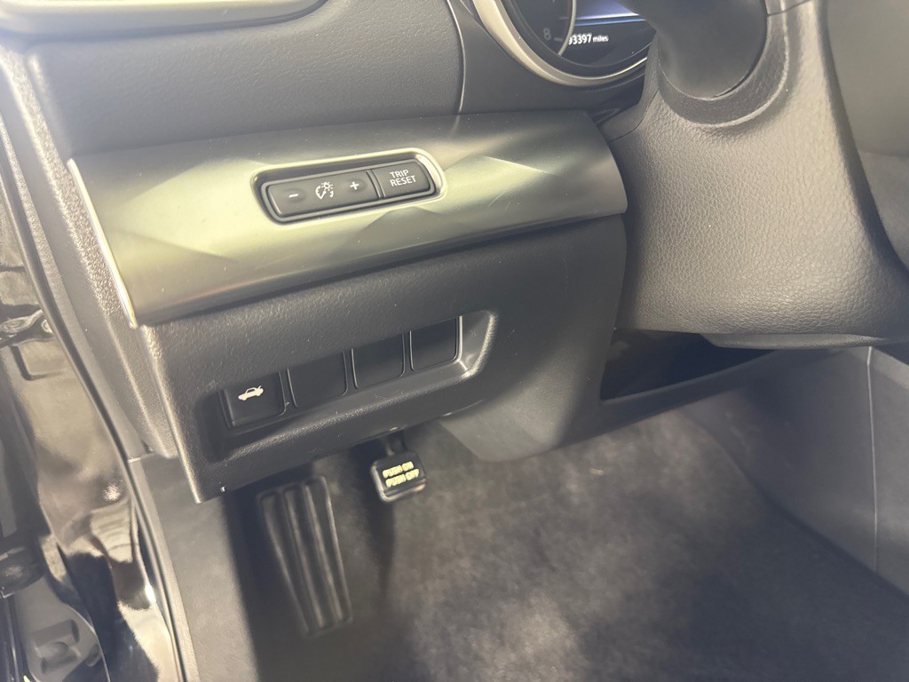 2020 Nissan Maxima Image 14