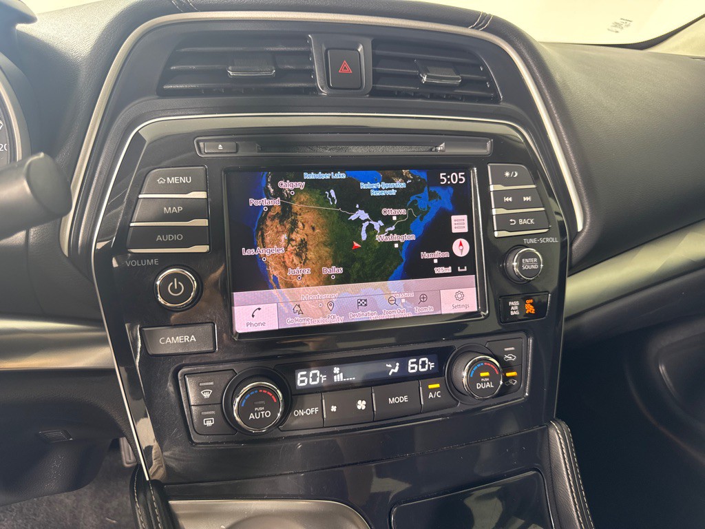 2020 Nissan Maxima Image 16