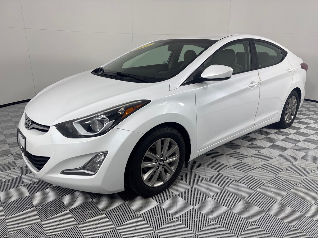 2015 Hyundai Elantra Image 10