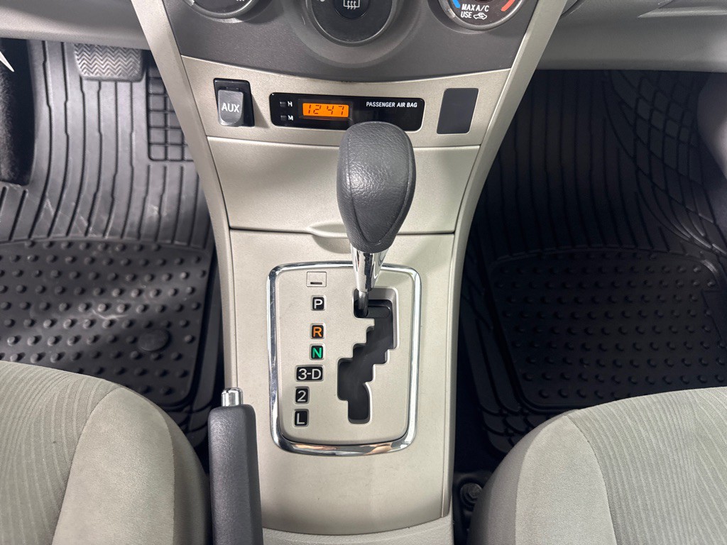 2011 Toyota Corolla Image 17