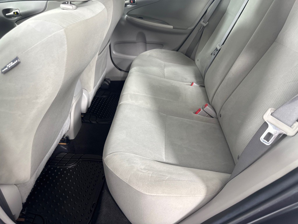 2011 Toyota Corolla Image 18