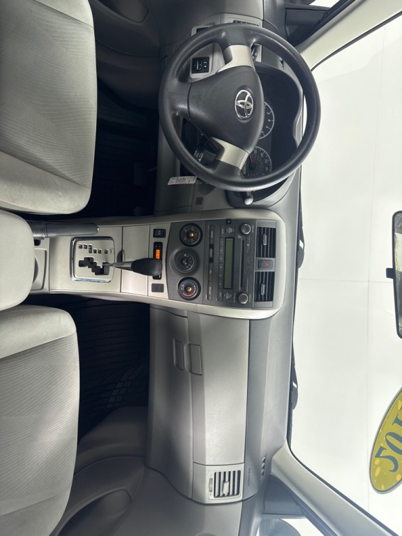 2011 Toyota Corolla Image 24