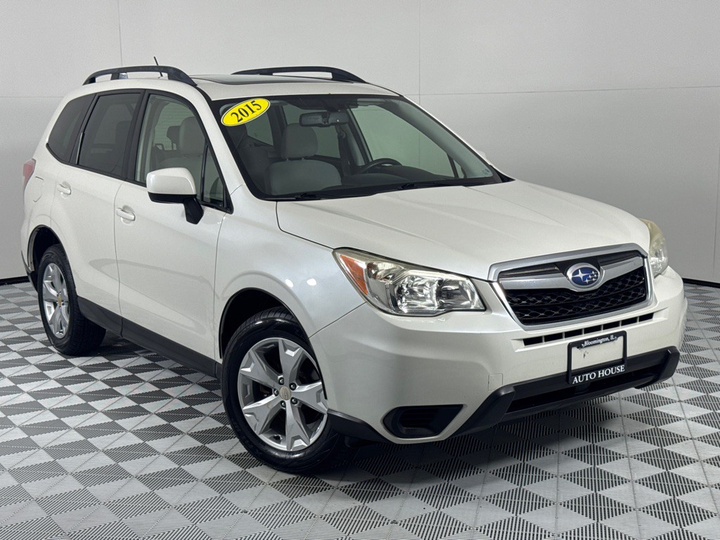 2015 Subaru Forester Image 2