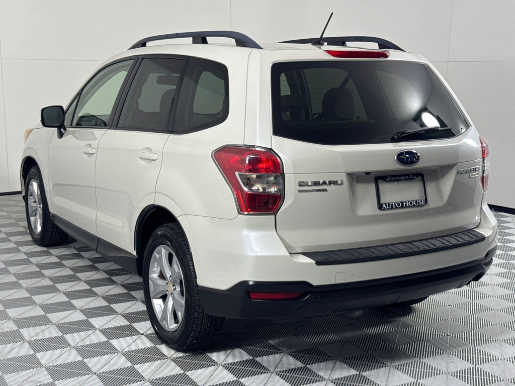 2015 Subaru Forester Image 7